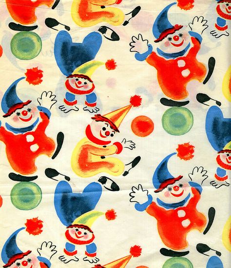 Wrapping paper from one of my kids gifts,1980s or 90s by torinodave72, via Flickr Silly Vintage Photos, Clown Wallpaper, Clowncore Aesthetic, Clown Stuff, Vintage Christmas Wrapping, Clown Core, Send In The Clowns, Cute Clown, Vintage Clown