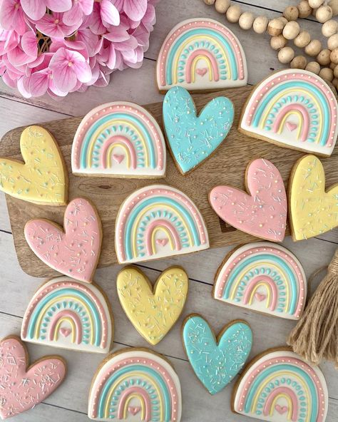 Rainbow First Birthday Theme, Pastel Sugar Cookies, Pastel Party Ideas, Pastel Cookies, Rainbow Birthday Theme, Pastel Themed Birthday Party, Pastel Birthday Theme, Rainbow Birthday Party Ideas, Rainbow Biscuits