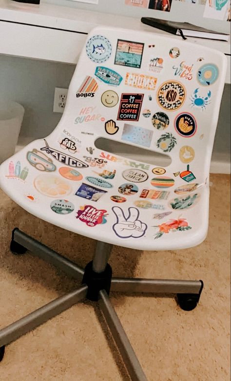 Clear Sticker Chair, Cool Desk Chairs For Bedrooms, Clear Chair With Stickers, Visco Room Ideas, Stickers On Desk, Preppy Desk Chair, Desk Chairs For Bedroom Aesthetic, Vsco Room Ideas Aesthetic, Aesthetic Desk Chair