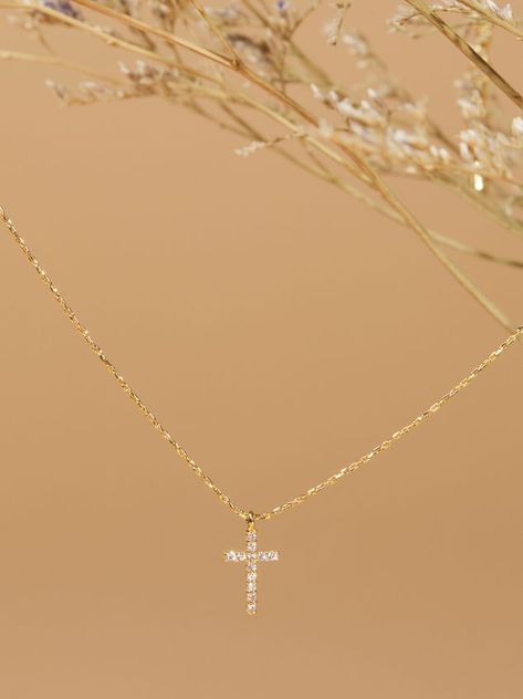 18K Gold Dipped Cross Charm Choker Necklace Gold Crystal Cross Necklace, Simple Cute Gold Necklace, Jewelry Gold Cross, Cute Gold Cross Necklace, Delicate Gold Cross Necklace, Women Cross Necklace, Dainty Diamond Cross Necklace, Cute Wedding Jewelry, Western Wedding Bride Jewelry