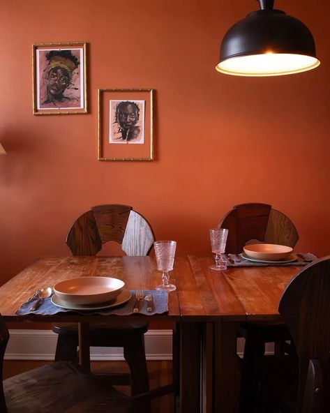 14 Orange Paint Colors for a Bright Pop in Any Room Orange Dining Room, Orange Paint Colors, Dutch Boy Paint, Home Cozy, Traditional Dining Room, Black And White Tiles, Orange Paint, Orange Walls, Love Your Home