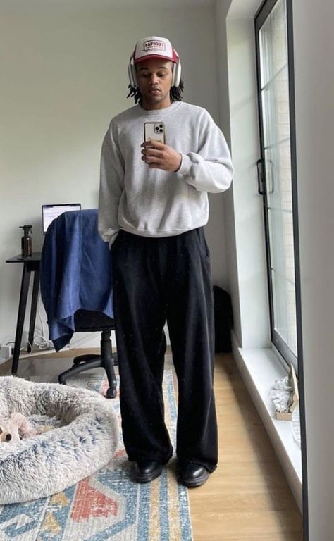 Spring Shoes 2023, Baggy Pants For Men, Style Baggy Pants, Guy Fits, Pants Outfit Men, Shoes 2023, Aesthetic Spring, Men Street Fashion, Street Fashion Men Streetwear