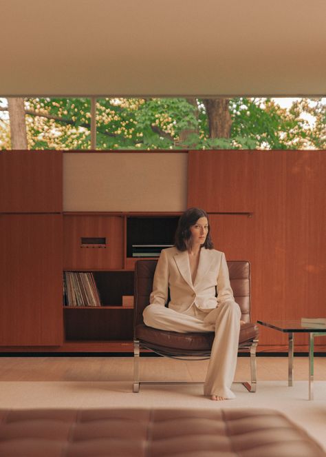 The Getaway – Kinfolk Farnsworth House, Kinfolk Magazine, John Pawson, Audio Design, Travel Music, Van Der Rohe, Mies Van Der Rohe, Natural Style, Editorial Photography