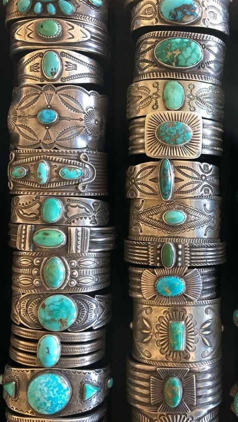 Jewelry Rings Unique, Vintage Turquoise Jewelry, Native American Jewellery, Turquoise Jewelry Native American, American Denim, Native American Turquoise, Turquoise Bracelet Cuff, Long Island Ny, Native Jewelry