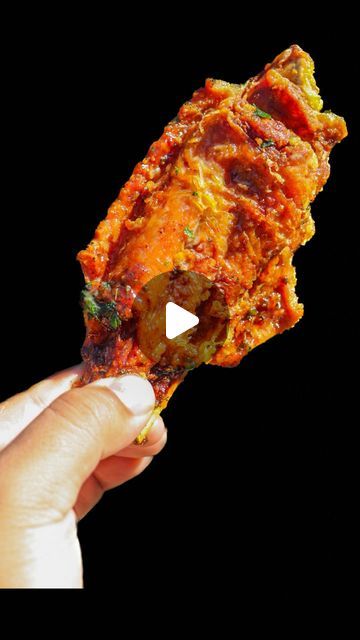 75K likes, 640 comments - flychefaldenb on November 23, 2022: "Honey Butter Fried Turkey Wings Ingredients: 2 lb Turkey wings 1/2 c Tony Chachere’s Creole B..." Deep Fried Turkey Marinade, Deep Fry Turkey Seasoning, Deep Fried Turkey Cajun, Deep Fried Turkey Wings, Cajun Turkey Wings Recipe, Fried Turkey Wings, Cajun Deep Fried Turkey, Creole Butter, Deep Fried Turkey