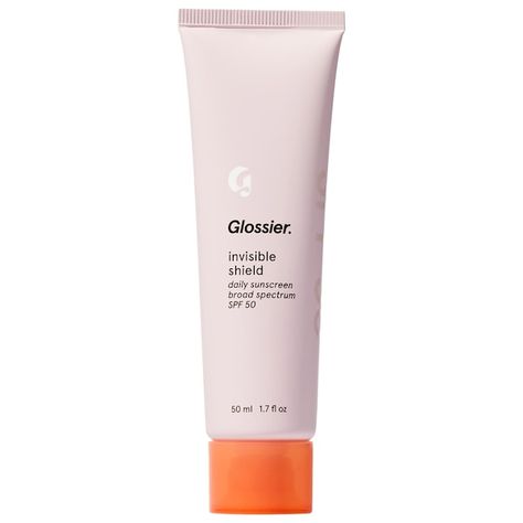 Invisible Shield Priming SPF 50 - Glossier | Sephora Glossier Skin, Glossier Primer, Glossier Sunscreen, Sephora Sunscreen, Spf Lip Gloss, Glossier Stretch Fluid Foundation, Glossier Foundation, Goth Gf, Daily Sunscreen