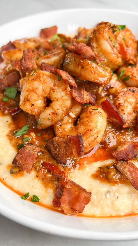 Shrimp And Grits Charleston Style, Shrimp And Grits Recipe With Andouille, Voodoo Shrimp And Grits, Breakfast Shrimp And Grits, Shrimp And Gouda Cheese Grits Recipe, Shrimp And Grits Recipe With Instant Grits, Old Charleston Style Shrimp And Grits, Paula Deen Shrimp And Grits Recipe, Shrimp And Grit Cakes Recipe