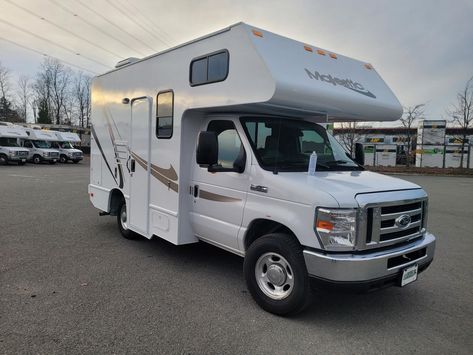 Used 2020 Thor Motor Coach 19G 19G rv for sale in Manassas, VA . Find rvs online on RV Trader. Rv Vehicle, Class C Motorhomes, Class C Rv, Thor Motor Coach, Rv Trader, Motor Coach, Rv Rental, Work Horses, Used Rvs