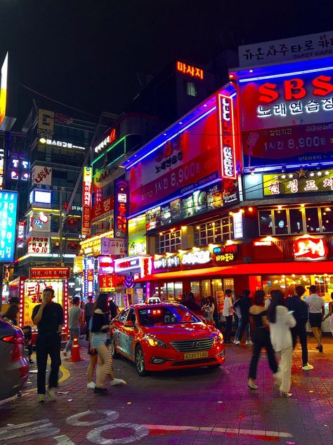 #seoul #night #like #korea #city Dream City Korea, Night Life Korea, South Korea Night Life, Seoul Club Aesthetic, Korean Night Life, South Korea Seoul Aesthetic Night, Korean Night Club Aesthetic, Seoul City Aesthetic, Korea City Night