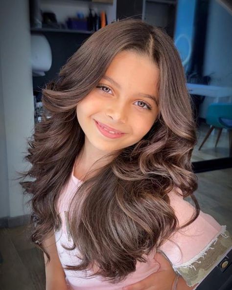 Hair Cuts For Girls Medium Kids, Haircuts For Kids Girls Medium Length, Cute Haircuts For Girls 9-10, Kids Layered Haircut Medium, Girls Haircut Long Hair, Girls Haircuts Medium Length, Haircuts For Teen Girls Long, Kids Haircuts For Girls Long, Haircut For 10 Year Girl