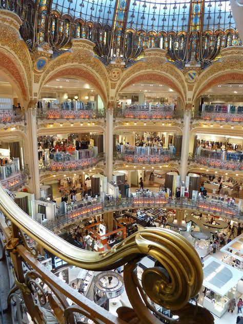 Gallerie Lafayette | Paris Lafayette Paris, Paris Dream, Beautiful Paris, Paris Shopping, Living In Paris, Paris Photo, Visit Paris, Paris Travel, Oh The Places Youll Go