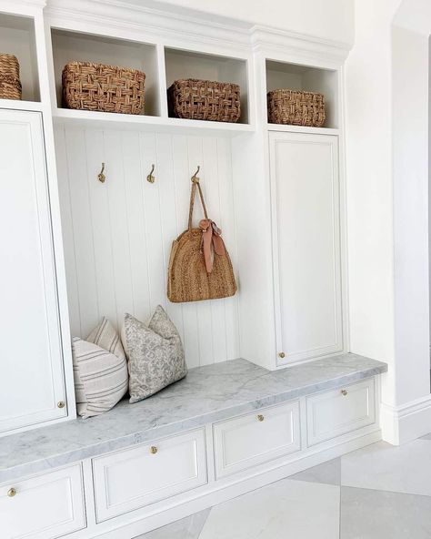 Drawer Bench, Family Room Pillows, Marble Herringbone Floor, Modern Farmhouse Mudroom, Mudroom Bench With Drawers, Custom Home Build, French Farmhouse Kitchen, Build Design, French Farmhouse Style