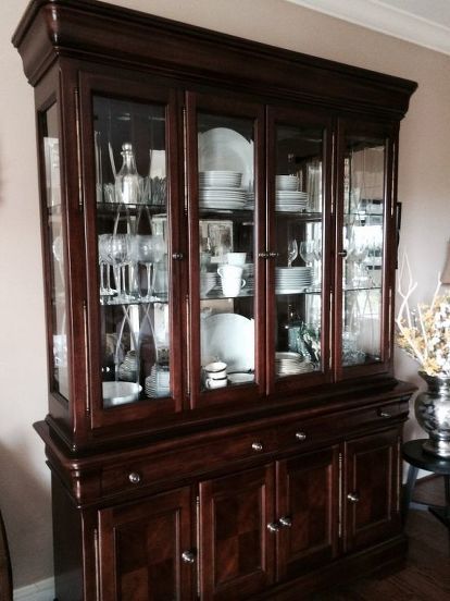 Painting A China Cabinet, Painted China Cabinet Ideas, Refinished China Cabinet, China Cabinet Painted, Dipped Furniture, Dining Set Makeover, China Hutch Makeover, China Cabinet Redo, Painting Laminate Countertops