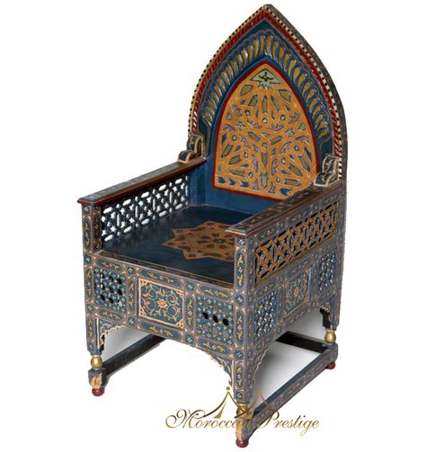 Arabic style chair. Arab Furniture, Persian Furniture, Moroccan Couch, Moorish Furniture, Bohemian Caravan, Arabic Furniture, Moroccan Chair, Islamic Furniture, Moroccan Courtyard