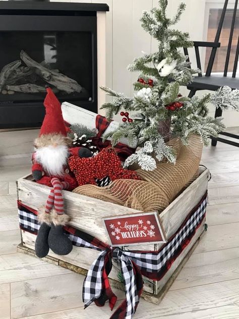 Christmas Decor With Wooden Crates, Christmas Gift Crate Ideas, Christmas Porch Decor With Crates, Wooden Crate Gift Basket Ideas Christmas, Diy Christmas Crate Ideas, Christmas Wooden Box Decor, Present Stacking Ideas, Wooden Crate Christmas Ideas, Christmas Wood Box Ideas