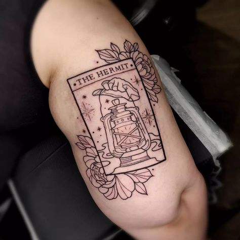 Today's tattoo! The Hermit, thank you Shana! 🖤 | Instagram The Hermit Tattoo, Hermit Tattoo, Tarot Tattoo, Empress Tarot, The Hermit, Chuck Bass, Sun Tattoo, Anime Eye Drawing, Mom Tattoos