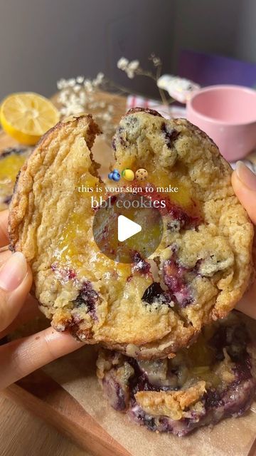 Winnie 🍯 on Instagram: "BBL COOKIES 🍪 BLUEBERRY LEMON bakery style cookies!! these are so good and perfect for the summer.   the recipe will be up very soon, but here’s the list of ingredients in case you need to go shopping: flour, sugar, butter, lemon, blueberries, white chocolate, vanilla, baking soda, egg, sugar.   #cookies #lemon #blueberry #whitechocolate" Blueberry Lemon Cookies Recipes, Blueberry Lemon Cookies, Lemon Blueberry Cookies, Lemon Cookies Recipes, Blueberry Cookies, Cookie Time, Drop Cookies, Lemon Cookies, Lemon Blueberry