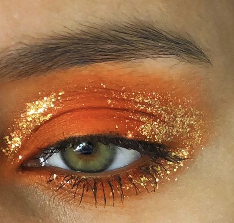 Goldfish Makeup Halloween, Runway Eye Makeup, Phoenix Costume Makeup, Fire Nation Makeup, Yellow And Orange Eye Makeup, Orange Gold Makeup, Orange Mermaid Makeup, Gold Disco Makeup, Fire Inspired Makeup Look