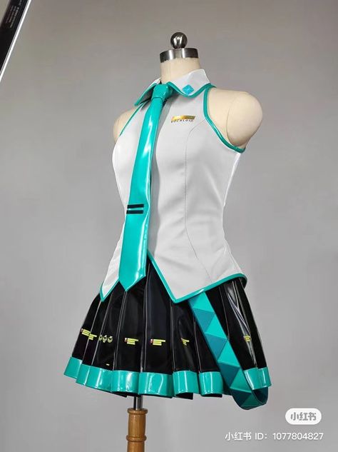 Miku Dress Costumes, Miku Cosplay Outfits, Miku Clothes, Vocaloid Drawing, Miku Costume, Hatsune Miku Costume, Hatsune Miku Outfits, Cosplay Miku, Hoddies Outfits