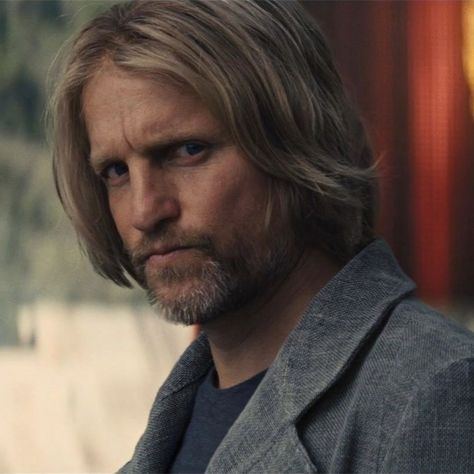 Haymitch Abernathy Haymitch Abernathy Icons, Haymitch Abernathy Gif, Haymitch Hunger Games, Haymitch Abernathy, Hunger Games Haymitch, Light Movie, Hunger Games Characters, The Hunger Games, Hunger Games 3