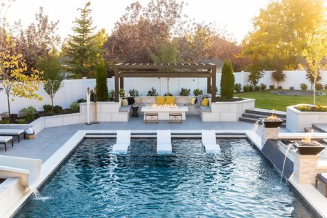 Backyard Paradise | Pool Design Plans, Backyard Pool Design, Outdoor Interior Design, Pool Ideas On A Budget, Outdoor Makeover, Living Pool, Dream Backyard Pool, Backyard Layout, Outdoor Pool Area