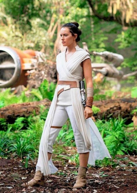 Ray Star Wars, Star Wars Girl, Star Wars Outfit, Daisy Ridley Star Wars, Disfraz Star Wars, Rey Costume, Rey Cosplay, John Bennett, Rey Skywalker