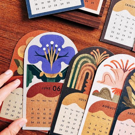 One Page Calendar Design, Desk Calendar Ideas, Calendar Graphic Design, Botany Prints, Creative Desk Calendar, Calendar Table, Calendar Design Inspiration, Happy 2024, Calendar Illustration