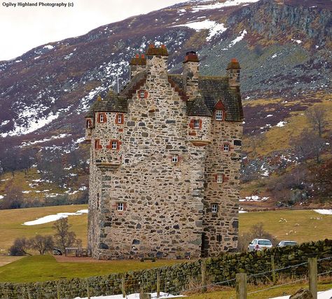 Scotland Vacation, Safe House, Castle Mansion, Ancestry Dna, Castles In Scotland, Scotland Castles, Tower House, Scottish Castles, Castle Ruins