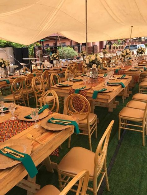 Lobola Celebration Decor, Traditional Lobola Decor, Umembeso Decor, African Traditional Wedding Decoration, Lobola Decor, African Wedding Theme, Green Wedding Decorations, Wedding Reception Layout, Guest House Plans