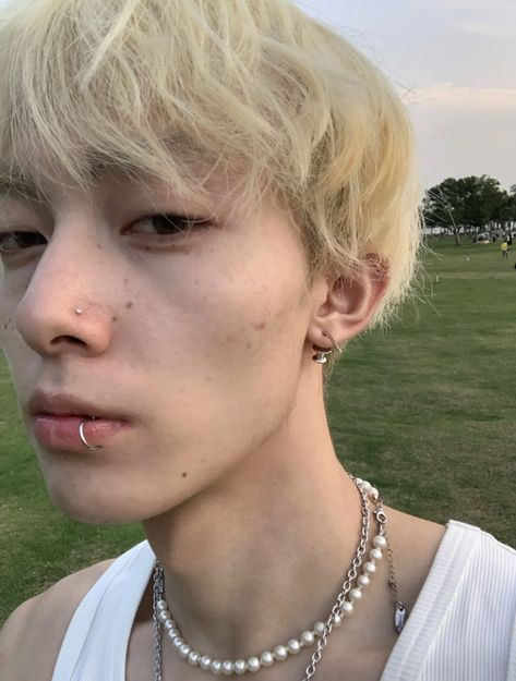 Asian Man Blond Hair, Blonde Ulzzang Boy, Blonde Asian Guy, Boy With Piercings, Wasian Boy, Man Blonde Hair, Asian Blonde Hair, Blonde Hair Asian, Hollow Cheeks