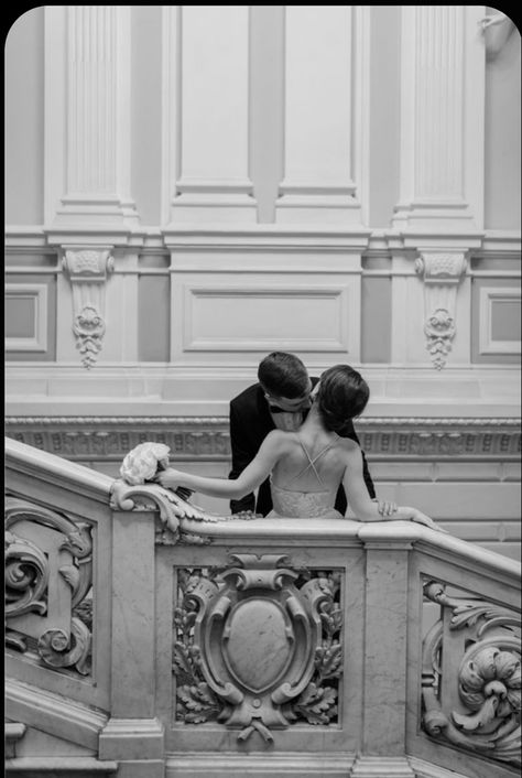 Hot Engagement Photos, Ideas For Wedding Photos, Photo Shoot Couple, Photos Of Couples, Wedding Photos Couple, Modern Engagement Photos, Vintage Engagement Photos, Shooting Couple, Love Ideas