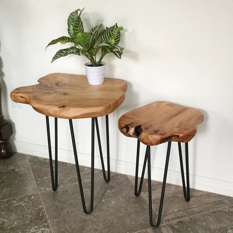 Earthy Side Table, Wood And Metal End Tables, Natural Wood End Table, Live Edge Table Legs Ideas, Botox Room, Natural Wood Side Table, Wood Slice Coffee Table, Live Edge Side Table, Live Edge End Table