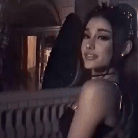 Don't Call Me Angel, Ariana Grande Gif, Tiny Elephant, Ariana Grande Cute, Ariana Grande Photoshoot, Ariana Grande Photos, Ariana Grande Pictures, Ariana G, Playlist Covers