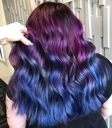 25 Stunning Blue Ombre Hair Colors Trending Right Now Purple To Blue Hair, Purple Brunette, Pretty Dyed Hair, Blue Hair Ombre, Peacock Hair Color, Purple Blue Hair, Purple And Blue Hair, Hair Color Ideas Trending, Hair Dyer