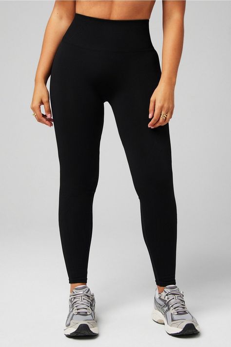 Seamless High-Waisted Legging - Fabletics Fabletics Black Leggings, Womens Leggings Outfits, Women Leggings Outfits, Style Uniform, Female Activewear, Xmas Wishlist, Xmas 2024, Fabletics Leggings, Exercise Leggings