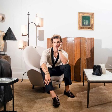 ‘I look like a design serial killer’: Queer Eye’s Jeremiah Brent talks taste Jeremiah Queer Eye, Jeremiah Brent Style, Slapstick Humor, Jeremiah Brent, Queer Eye, Vienna Secession, Bond Market, Game Theory, Poor Children