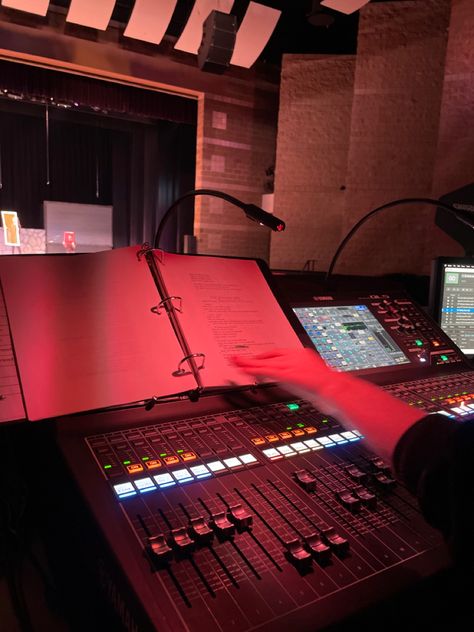 Tech Crew Aesthetic, Theater Tech Aesthetic, Theatre Backstage, Backstage Aesthetic, Sound Aesthetic, Theater Tech, Backstage Theatre, Theatre Tech, Tech Theatre