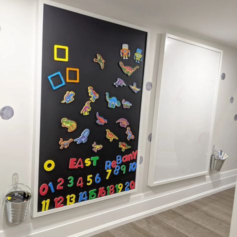 Playroom Chalkboard, Diy Whiteboard, Magnetic Paint, Whiteboard Wall, Diy Playroom, Deco Jungle, Chalk Wall, Toddler Playroom, Diy Chalk