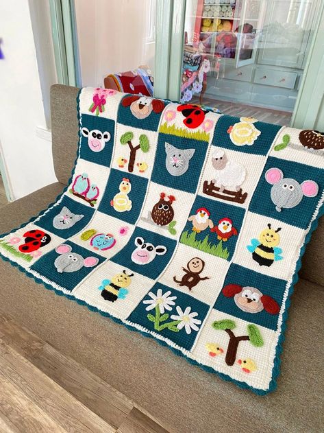 Knit Safari Zoo Animals Knit Animal Newborn Blanket Crochet - Etsy Turkey Crochet Newborn Blanket, Crochet Blanket Stitch Pattern, Crochet Best, Knitting Patterns Free Blanket, Handmade Baby Blankets, Newborn Blankets, Animal Blanket, Crochet Mouse, Knitted Animals