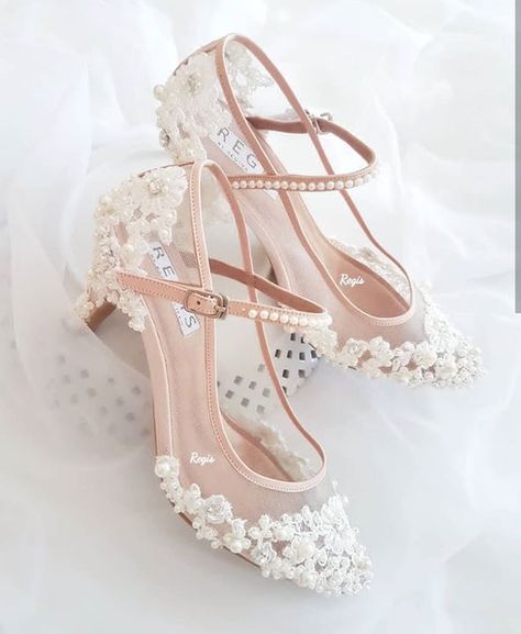 Bridal Shoes Comfortable, Sepatu Wedding, Fancy Heels, Fairy Shoes, Wedding Shoes Lace, Wedding Shoes Bride, Kawaii Shoes, Bridal Heels, Wedding Shoes Heels