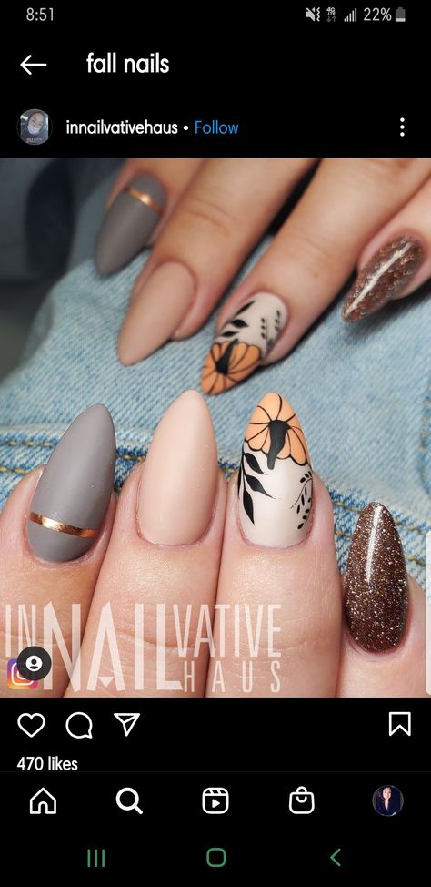 November Almond Nails Designs, Cute Nails For Fall Almond, Fun November Nails, Fall Oval Acrylic Nails, Fall Almond Shaped Nails, Thanksgiving Almond Nails, November Nails Almond, Fall Nail Designs Almond Shape, Oct Nails