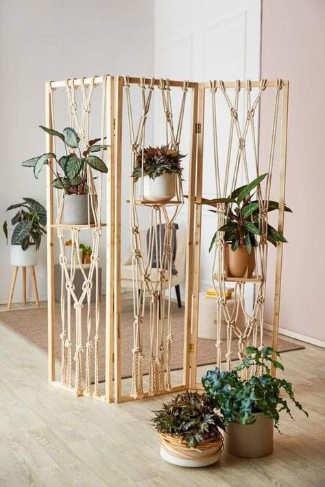 Macrame Interior, Macrame Room Divider, Wood Furniture Ideas, Macrame Wall Hanging Patterns, Diy Play Kitchen, Viria, Macrame Plant Hangers, Kitchen Diy, Macrame Ideas