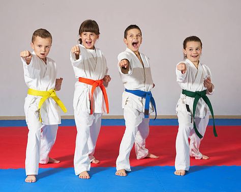 31,048 Taekwondo Stock Photos, Pictures & Royalty-Free Images - iStock Martial Art, Jiu Jitsu, Karate Kumite, Muay Thai Gloves, Shotokan Karate, Martial Arts Kids, Martial Arts Girl, Desain Editorial, Young Athletes