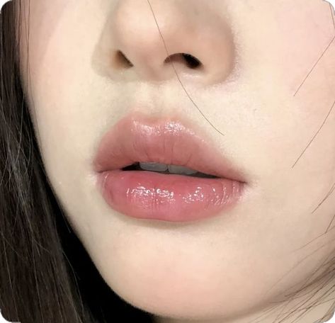 yesstyle code: BAEZH1J | glossy lips makeup inspo lip tint lip gloss xiaohongshu Ulzzang Lips Aesthetic, Lip Fillers Asian, Lip Filler Shape Ideas Korean, Korean Cherry Lips Filler, Lip Looks Aesthetic, Lip Looks For Small Lips, Doll Lips Filler, Plump Lips Aesthetic Korean, Uzzlang Lips