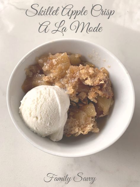 Skillet Apple Crisp A La Mode Best Apple Crisp Recipe Ever, Apple Crisp Recipe Without Oats, Apple Betty Recipe, Skillet Apple Crisp, Apple Betty, Apple Crisp Without Oats, Apple Brown Betty, Best Apple Crisp Recipe, Vegan Apple Crisp