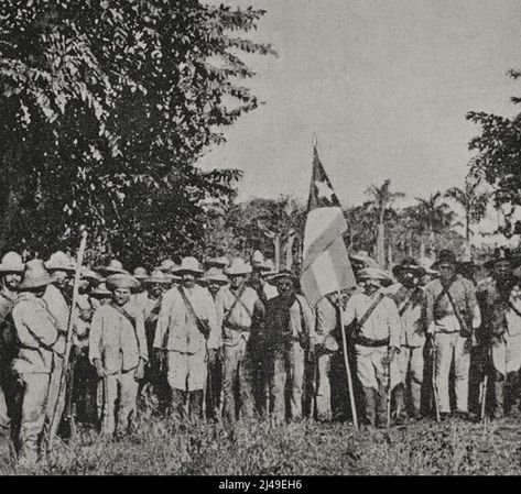 Cuban War of Independence (1895-1898). Island of Cuba. Regiment of Agramonte. Destined for the custody of the titled government of the Republic of Cuba in Arms. Photoengraving. La Ilustración Española y Americana, 1898. Stock Photo Cuban Army, Cuban Party, Cuba Pictures, Ernesto Che, People's Liberation Army, Gabriel Garcia Marquez, South Vietnam, Havana Cuba, The Republic