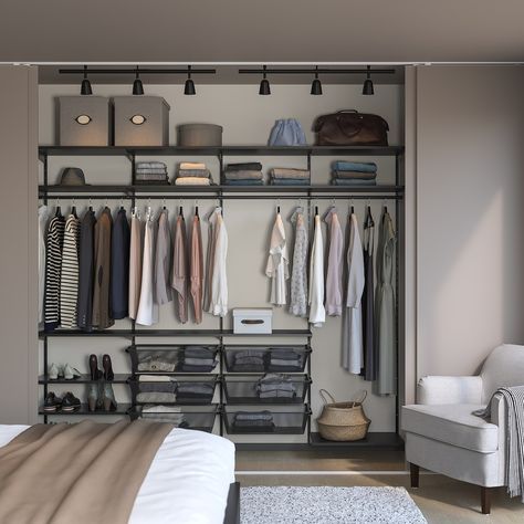 Wardrobe inside design