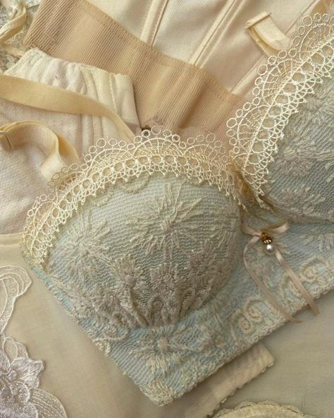 Feminine Era, Soft Ideas, Pilates Outfit, Outfit Links, Pinterest Style, Pretty Bras, Cute Bras, Cute Lingerie, Pretty Lingerie