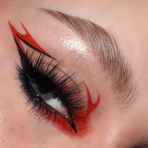 Geometric Eyeliner, Eyeliner Eye Makeup, Fire Makeup, Red Eyeliner, Red Eye Makeup, Gel Eyeliner Pencil, Unique Looks, Graphic Makeup, Rave Makeup