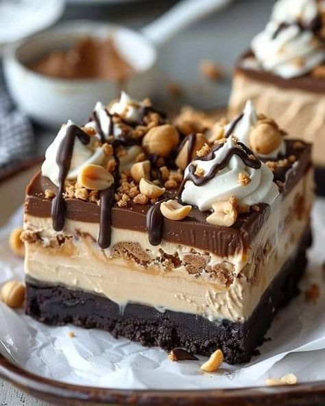 No Bake Peanut Butter Brownie Cheesecake, No Bake Buckeye Bars, No Bake Buckeye Cheesecake, No Bake Buckeye Cheesecake Bars, Freezable Desserts, Buckeye Cheesecake Bars, Cheesecake Bars Recipes, Buckeye Cheesecake, No Bake Cheesecake Bars